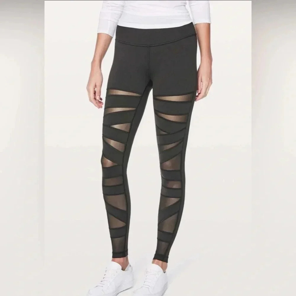 Lululemon Wunder Under Pant (Hi-Rise) *Tech Mesh 28" size 6